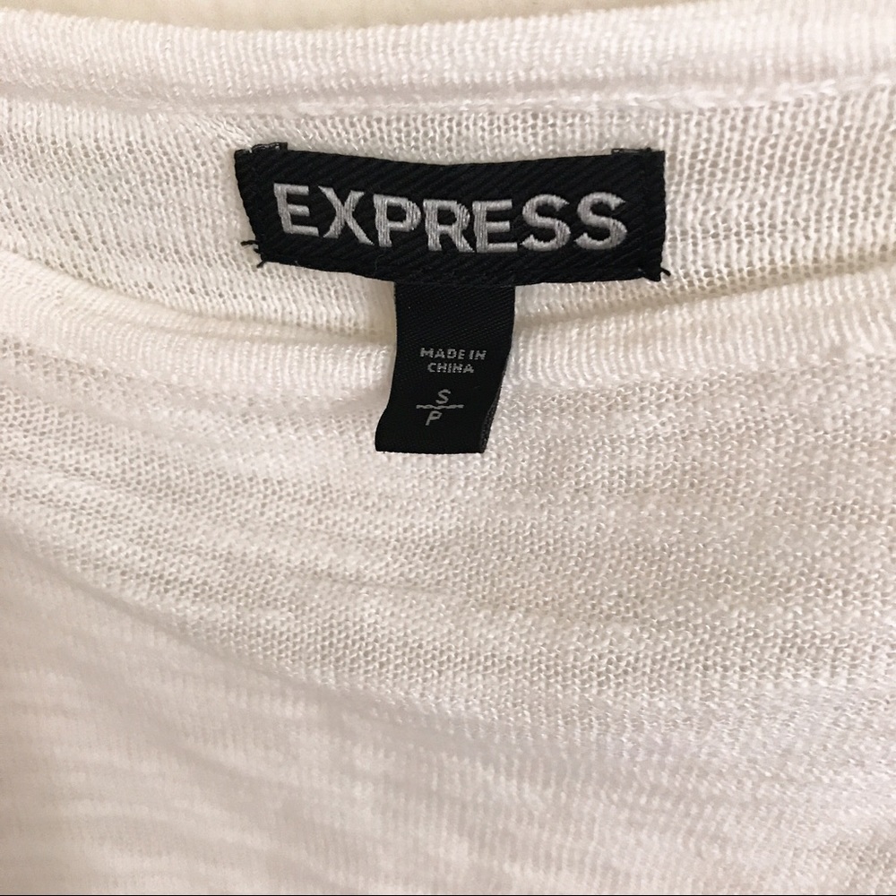 EXPRESS 💟 White Top - Picture 2 of 4